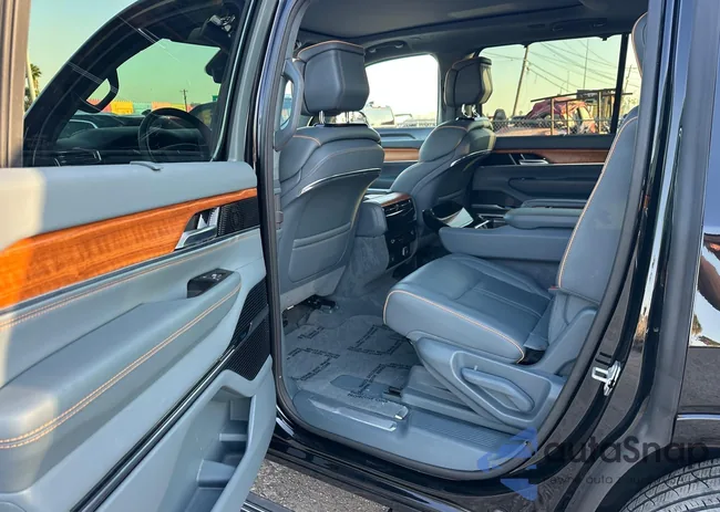 1C4SJVFPXPS506571: 44501233