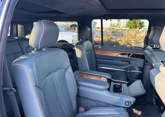 1C4SJVFPXPS506571: 44501233