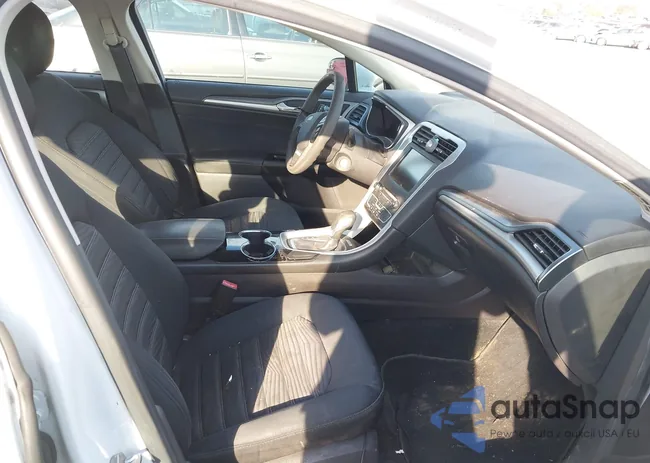 3FA6P0H77GR194694: 44500402