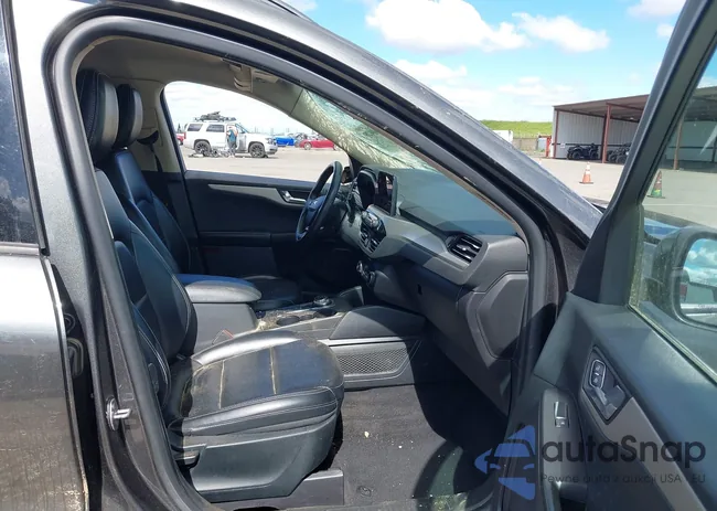 1FMCU0H64LUB17986: 44500428