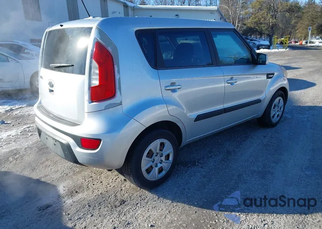 KNDJT2A57C7429195: 44500444