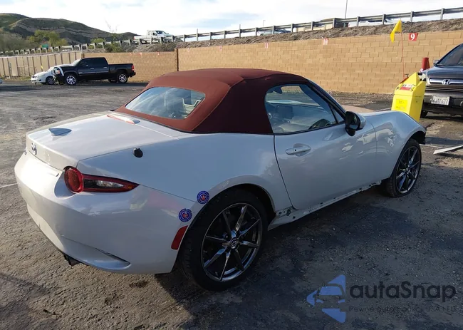 JM1NDAD74J0203501: 44500656