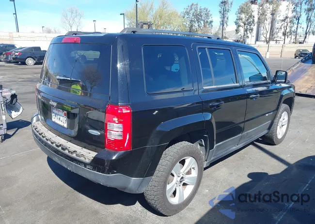 1C4NJPFA9HD117334: 44500662