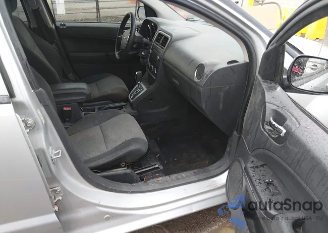 1B3CB4HA5AD558935: 44501668