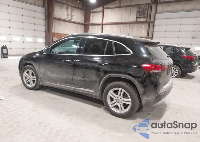 W1N4N4HB0MJ273867: 44501749