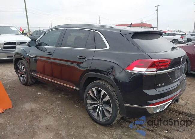 1V2FE2CAXNC210993: 44501761