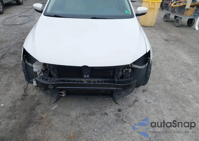 3VWDX7AJ5DM425372: 44501926