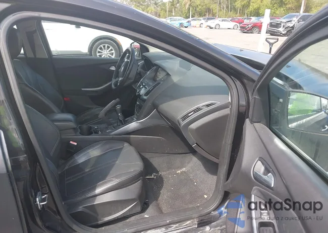 1FAHP3N28CL390364: 44502108