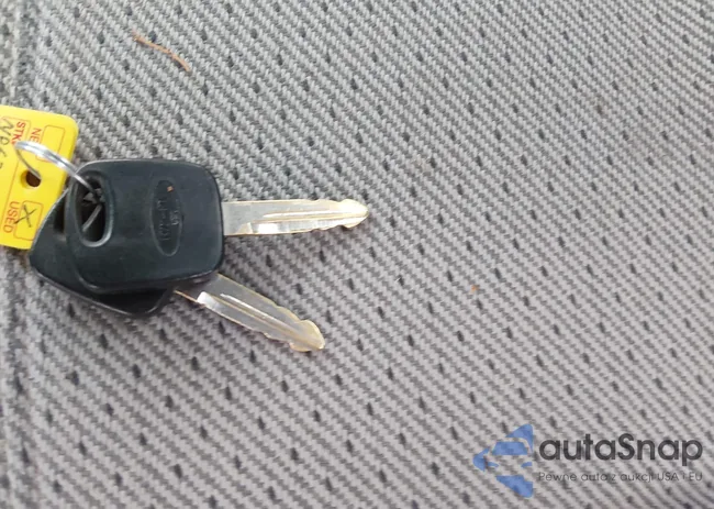 4F4YR16VXYTM15586: 44502215