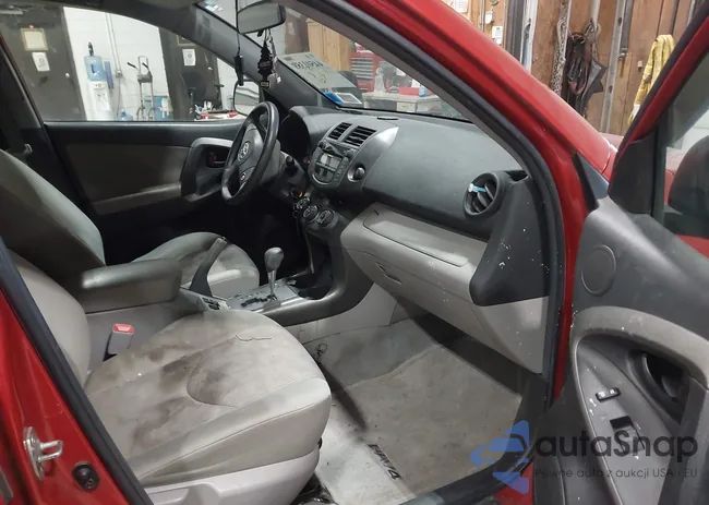 2T3BK4DV5BW052285: 44501359