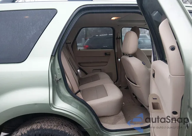 1FMCU03168KB42998: 44501480