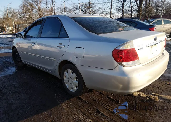 4T1BE32K75U034202: 44501630