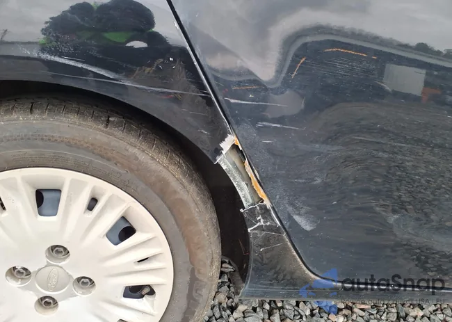 3FADP4AJ0JM131574: 44501631