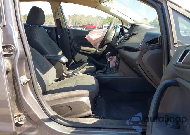 3FADP4EJ9EM170860: 44502663