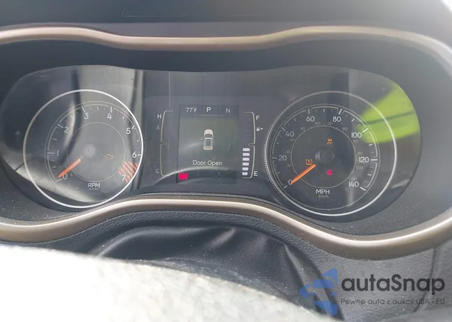 1C4PJLCB8FW782161: 44502739