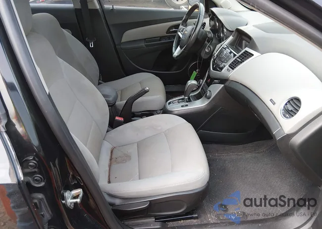 1G1PF5SC2C7317350: 44502769