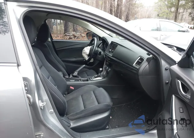 JM1GJ1U60F1169020: 44502932