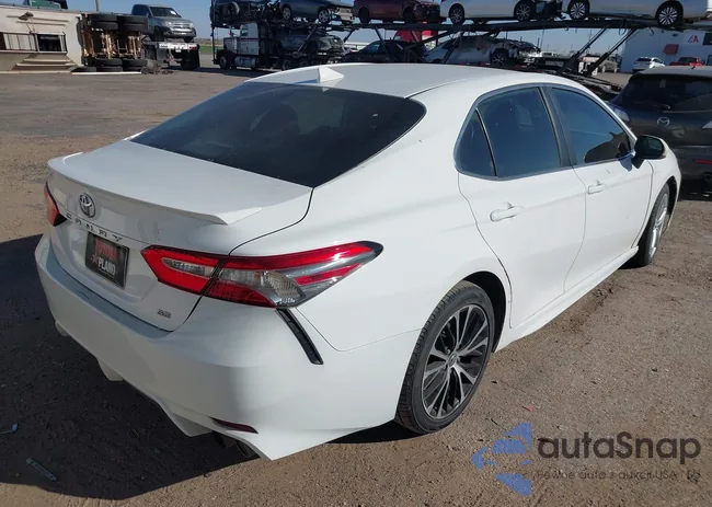 4T1B11HK4KU221724: 44502941