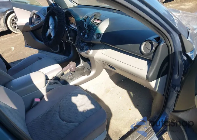 JTMZD33V886060783: 44502969