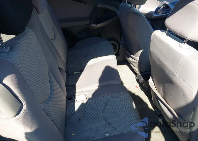 JTMZD33V886060783: 44502969