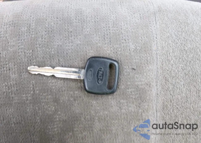 1NXBR32E74Z233439: 44502975