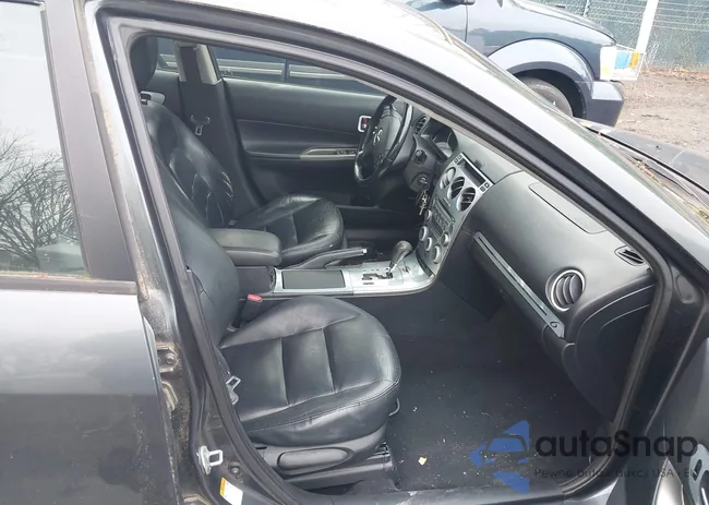 1YVHP80D855M06810: 44502978