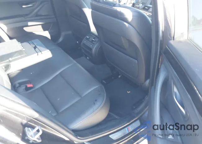 WBAFV3C51ED685126: 44503052