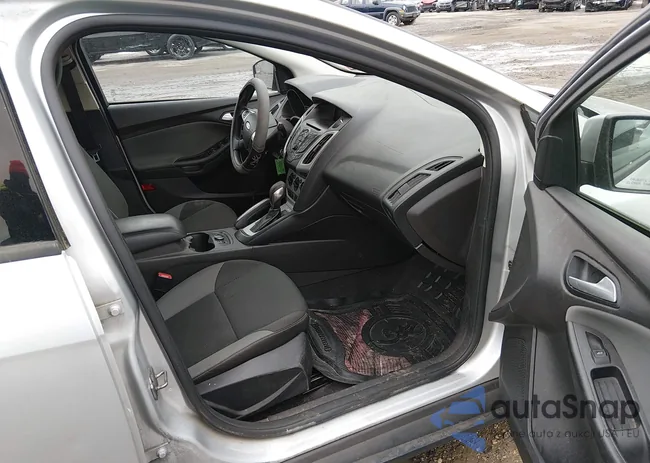 1FADP3F21DL330103: 44503118