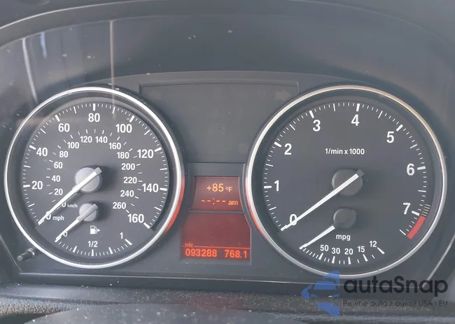 WBAVM1C51FV318788: 44502252