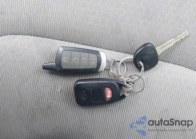 KMHD74LF2HU402106: 44502337