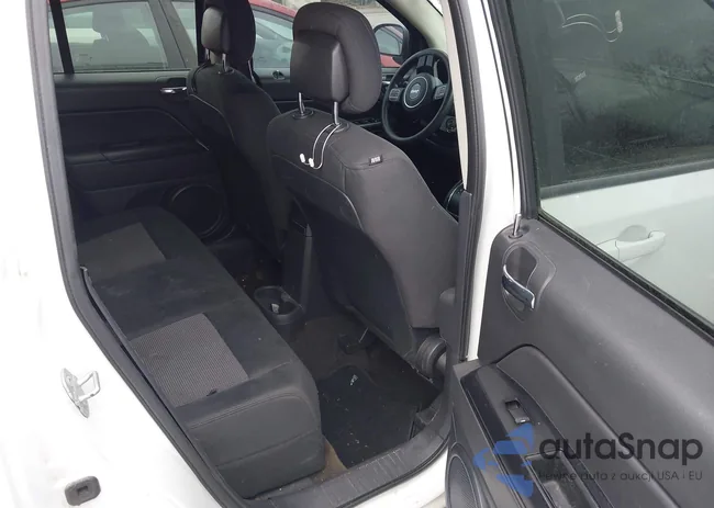 1C4NJDBB5ED748896: 44502578