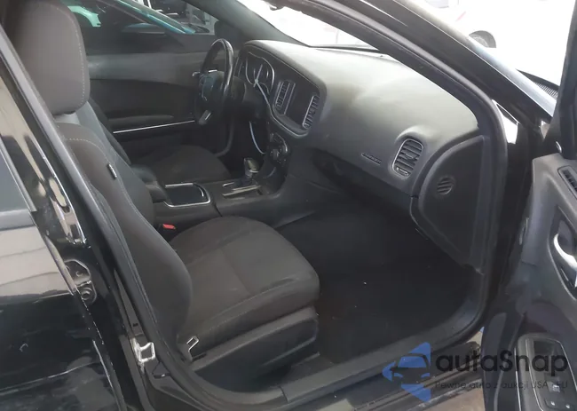 2C3CDXHG5JH153518: 44502584