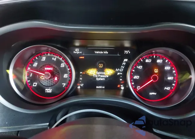 2C3CDXHG5JH153518: 44502584