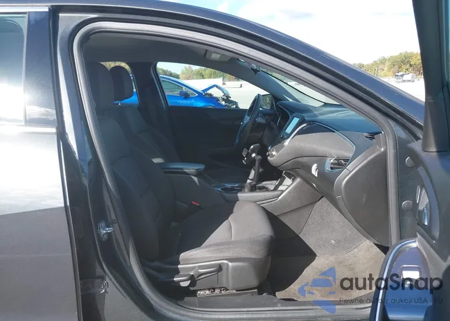 1G1ZD5ST4JF237792: 43505470