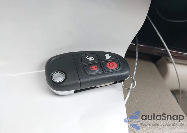 SAJEA74C14SG08057: 43505541