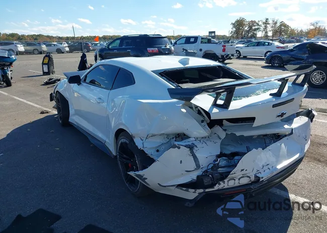 1G1FJ1R65K0132123: 43505544