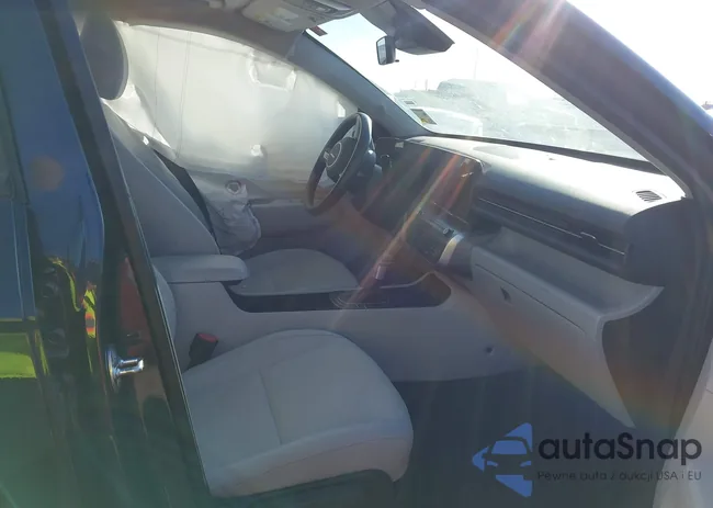 KM8HBCAB3SU241945: 43505676