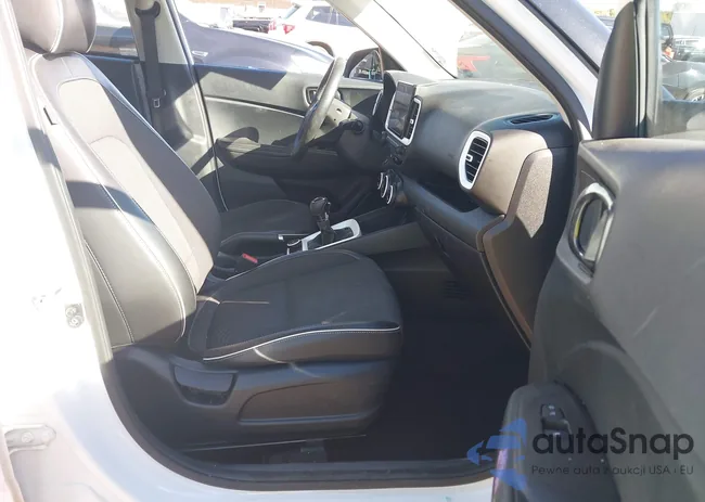 KMHRC8A3XNU190486: 43505864