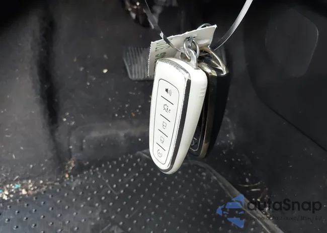 1FADP3N26GL222971: 43505893