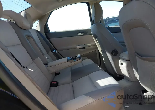 YV1MS382372279200: 43505896