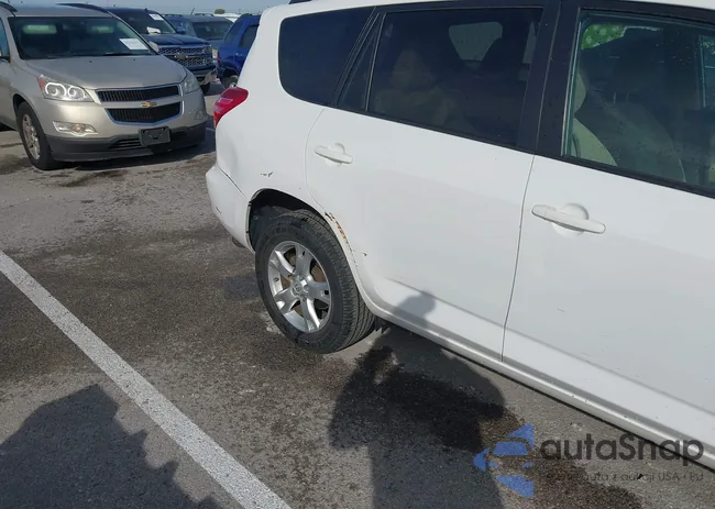 2T3BF4DV9BW157285: 43506008