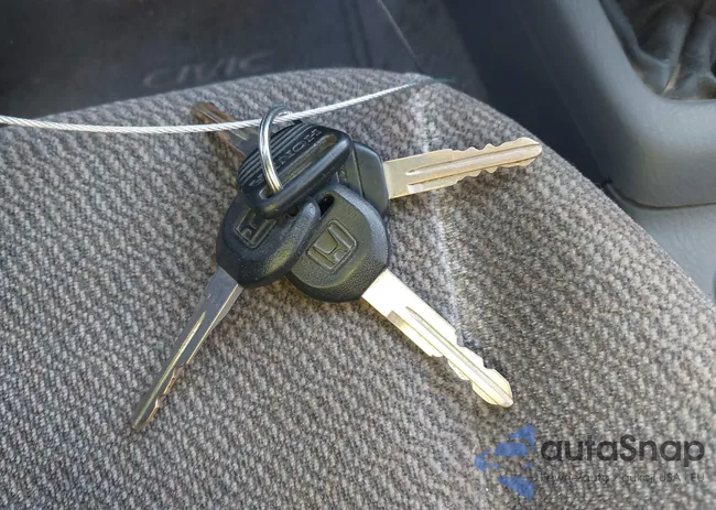 2HGEJ6579WH549715: 43505064