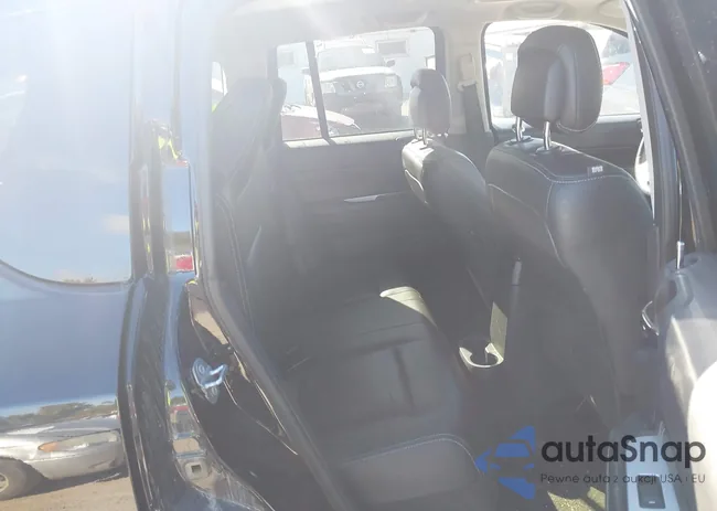 1C4NJDEB7GD803735: 43505105