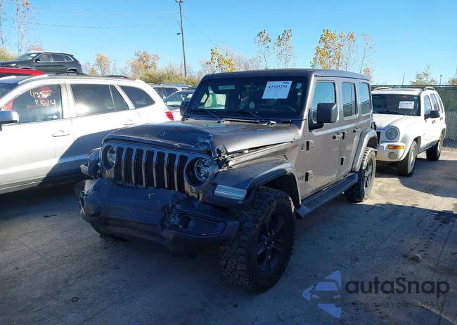 1C4HJXEGXLW330566: 43505251