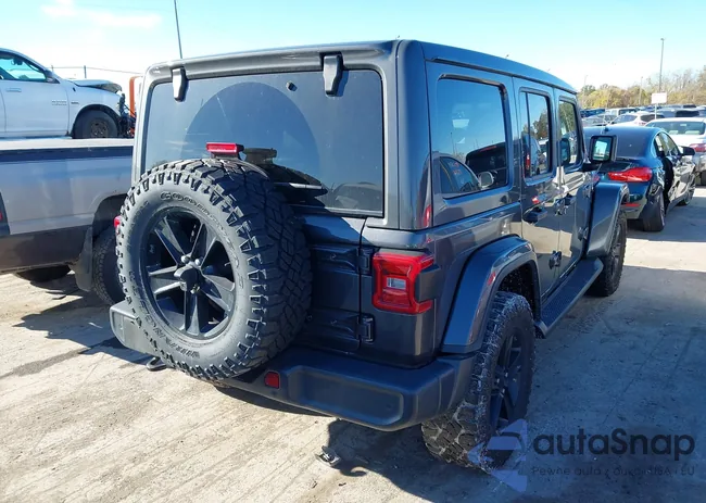 1C4HJXEGXLW330566: 43505251