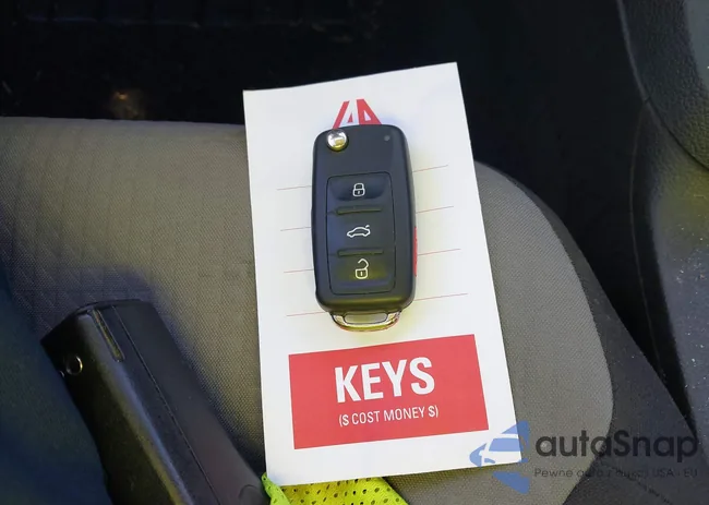 3VW2B7AJ2JM204507: 43505356