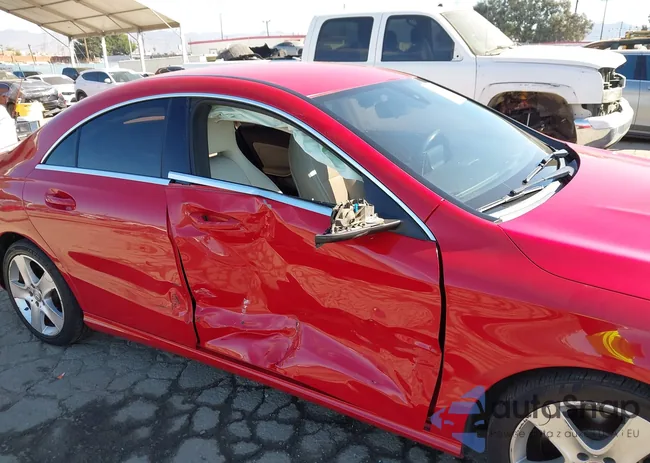 WDDSJ4EB4FN247403: 43506565