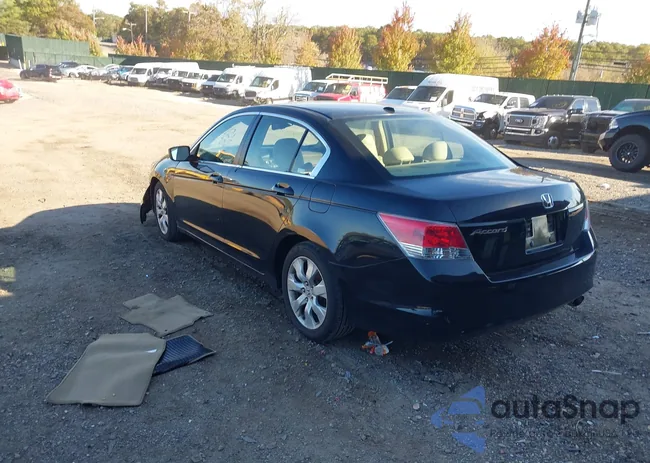 1HGCP2F88AA093428: 43506943