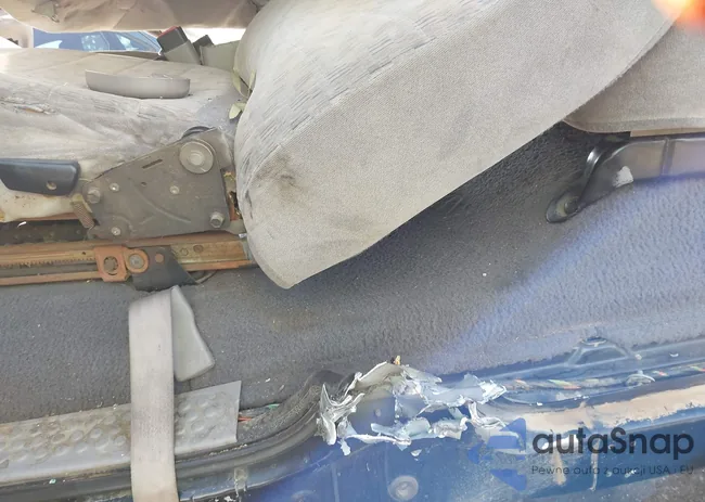 1FTNW21F1YEC82151: 43506993