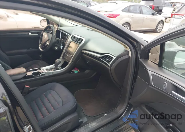 3FA6P0HD1ER110811: 43506317